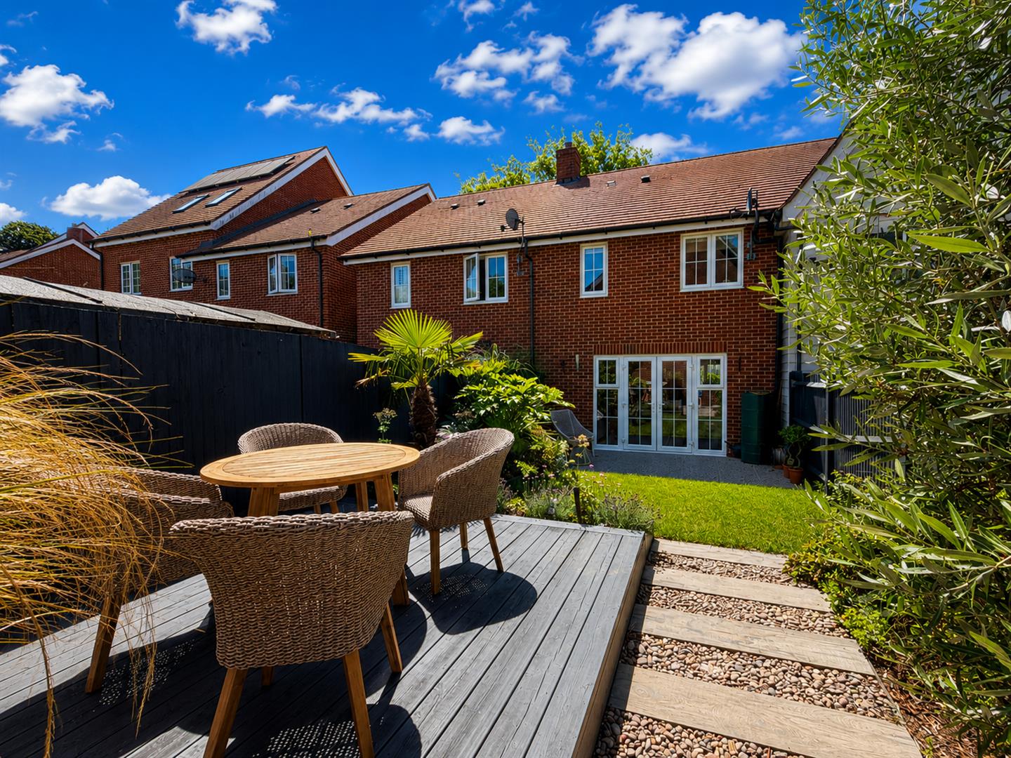 Metcalfe Avenue, Carshalton